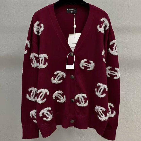 CHANEL Logo jacquard V-neck single-breasted sweater - Picture 1 of 6